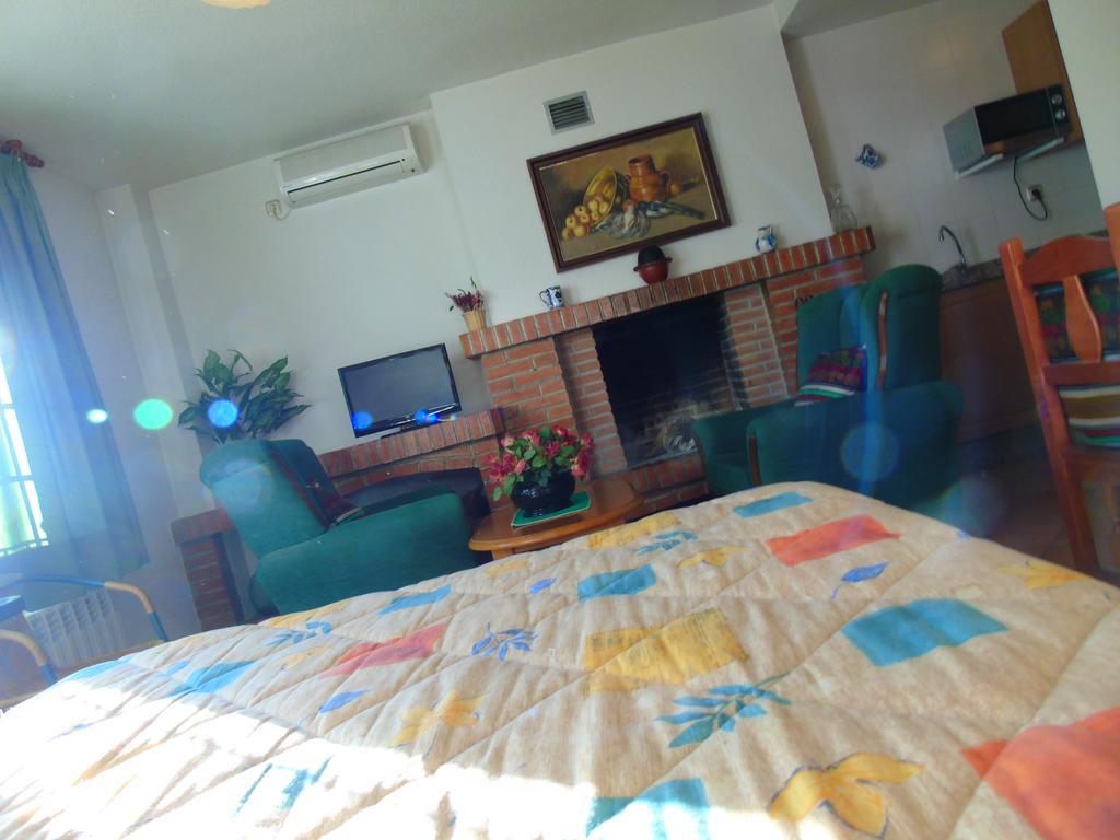 Apartamentos Turisticos Cumbres Verdes Ла-Субия Номер фото